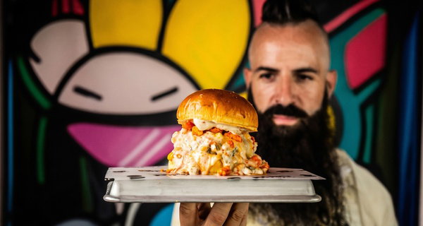 Menú de burger o smash para 2 o 4 con entrante, postre y bebida
