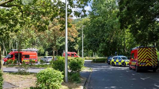 Dertiger levenloos aangetroffen in gracht op Izegems domein De Krekel: “Doodsoorzaak wordt onderzocht”