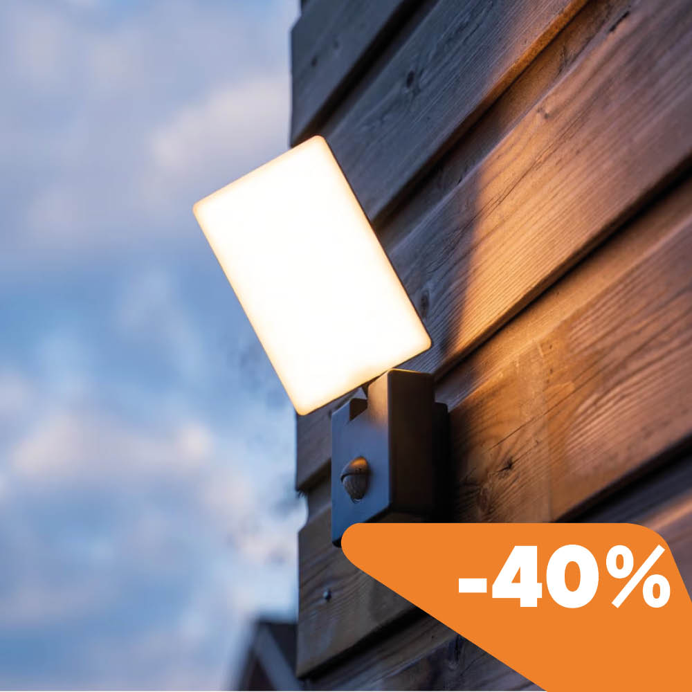Selby - LED wall light with sensor - 10 Watts 780 lumens - Motion detector and twilight switch - 3000K warm white light - Black - Security light