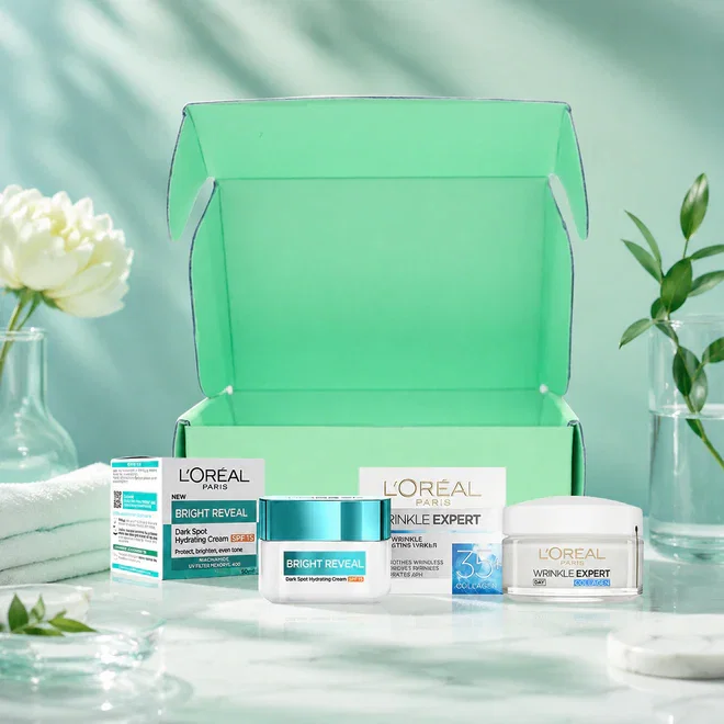 L'Oréal Skincare Duo Gift Set featuring Bright Reveal and Wrinkle Expert moisturisers