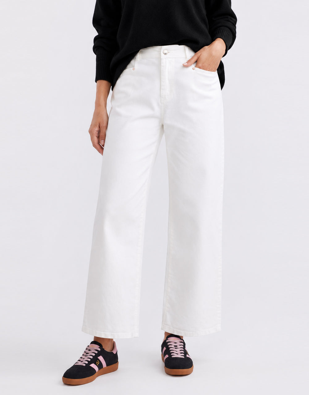 Sophia Cropped Stretch Jean - White
