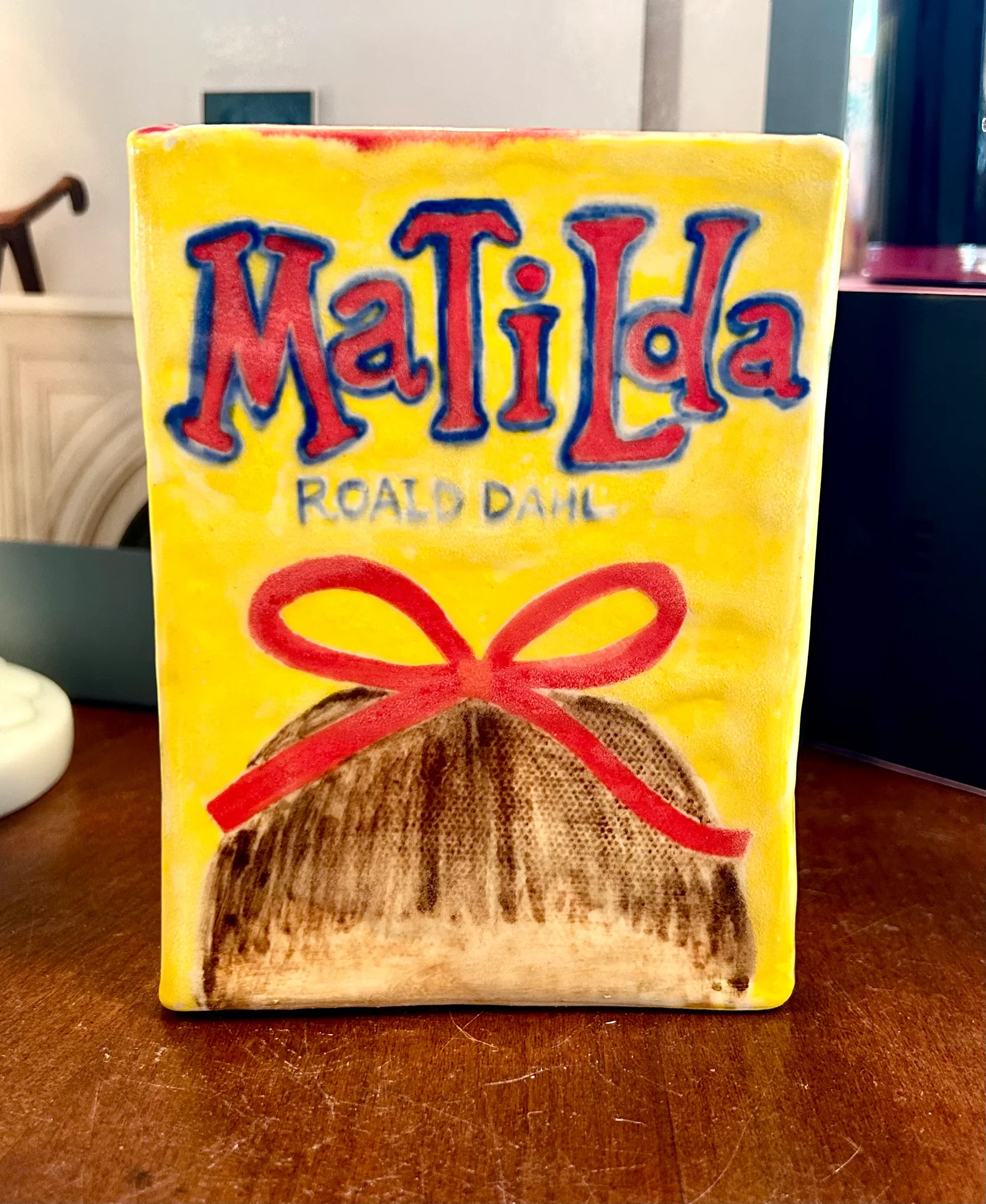 Image of Matilda Bow Book Vase