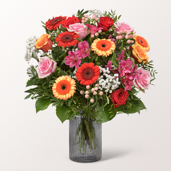 Traumhafter Blumenstrauß Blütenpoesie mit 2 Gratis-Geschenken für 49,99 €
