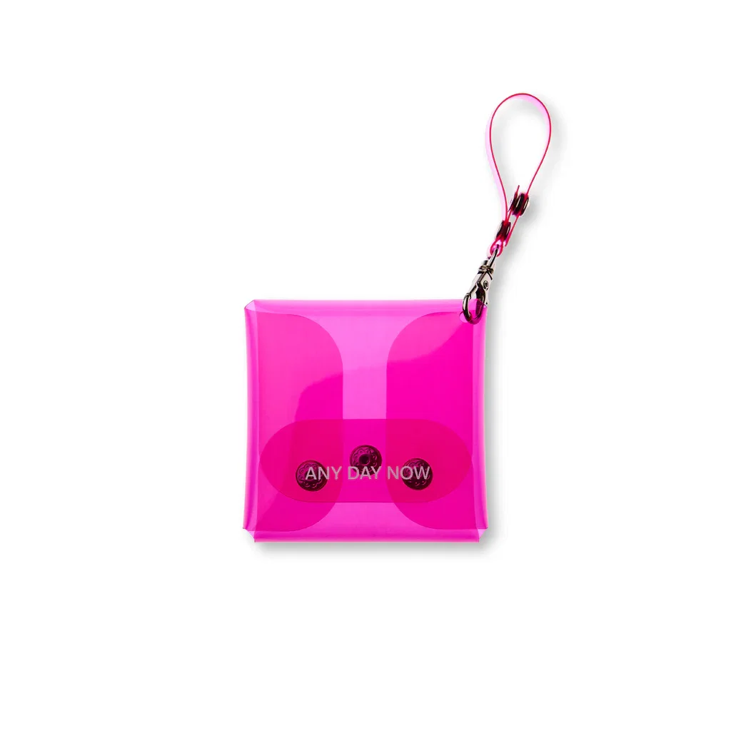 https://milligram-prod.myshopify.com/products/any-day-now-any-thing-bag-charm?variant=47883163533499