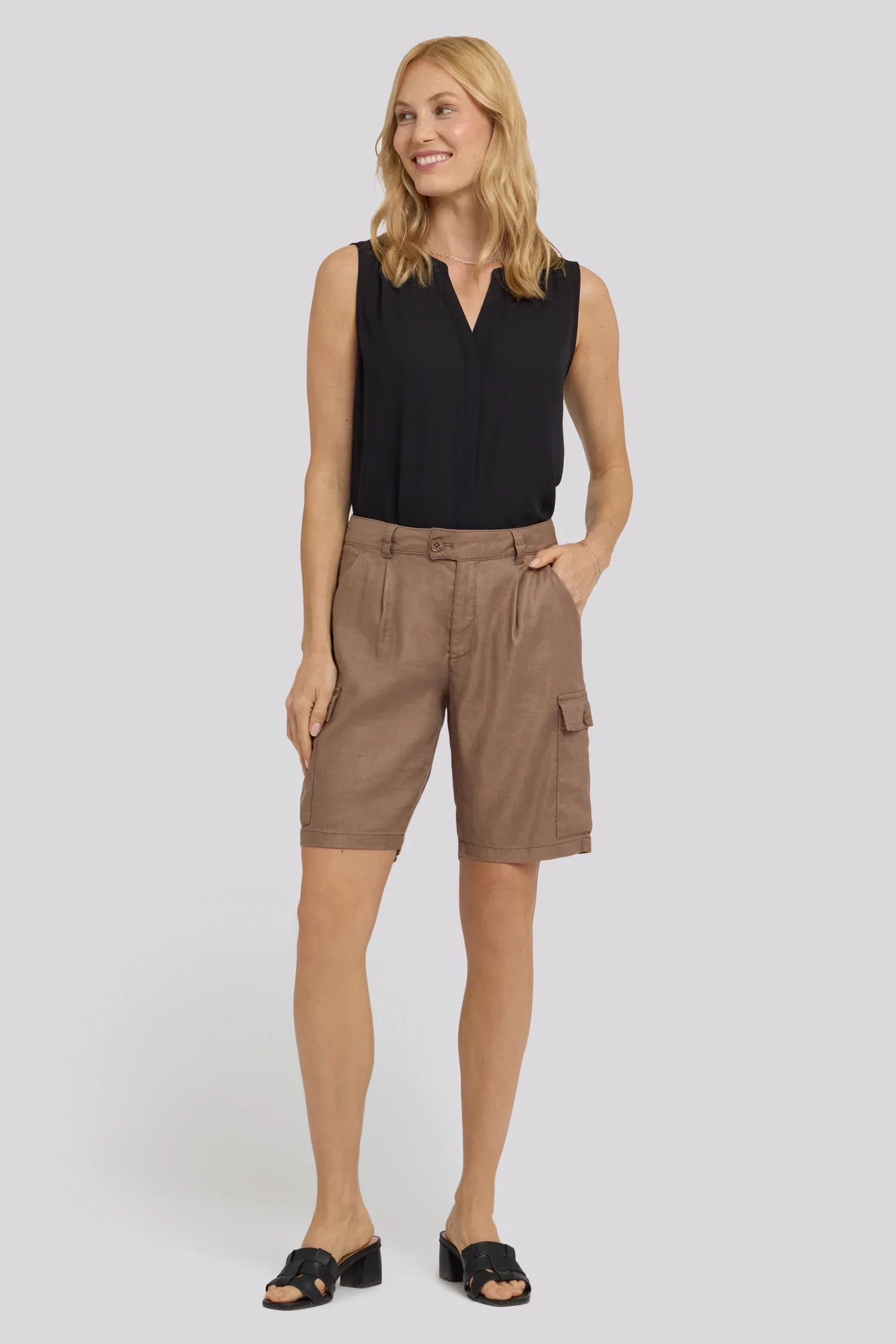 Image of Cargo Bermuda Shorts - Toasted Coconut