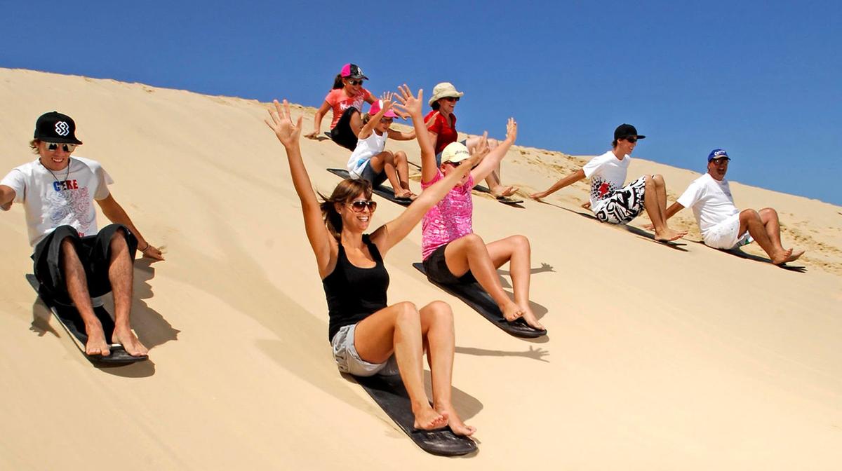 75-Minute Birubi Beach & Dune Sandboarding Experience in Port Stephens