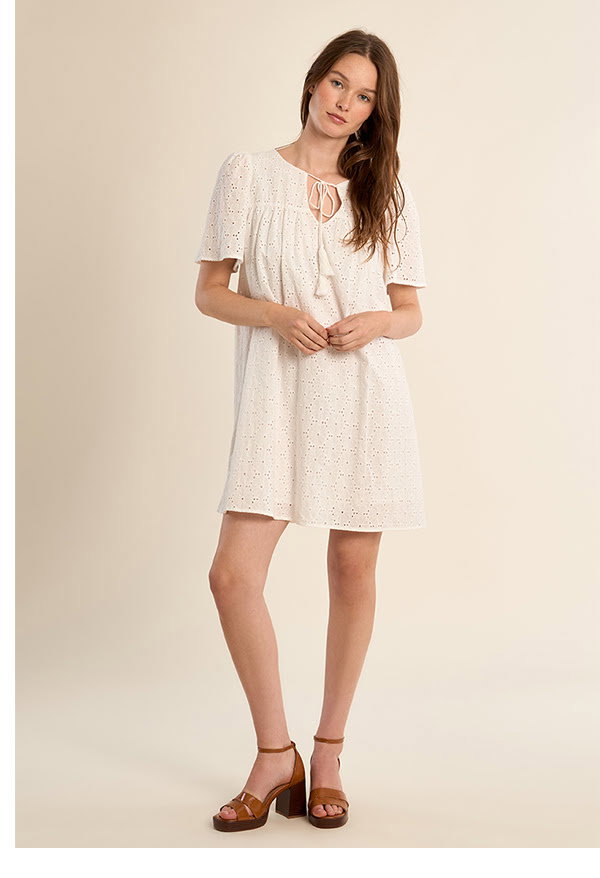 Robe t-shirt en coton, broderie anglaise
