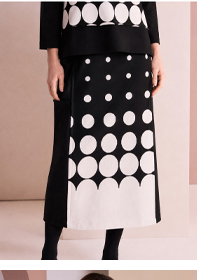 Naya Stone Spot Border Print Skirt