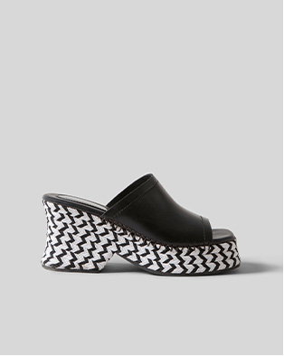Mules tressées bicolores