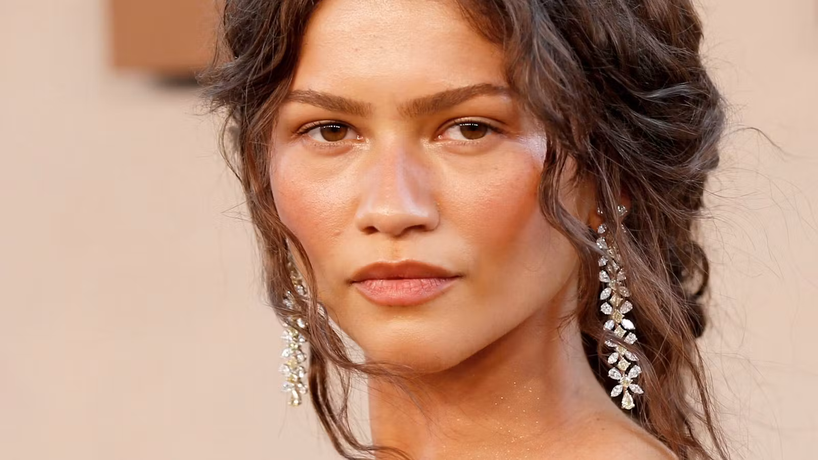 Zendaya Just Made A Compelling Case For Red Eyeliner