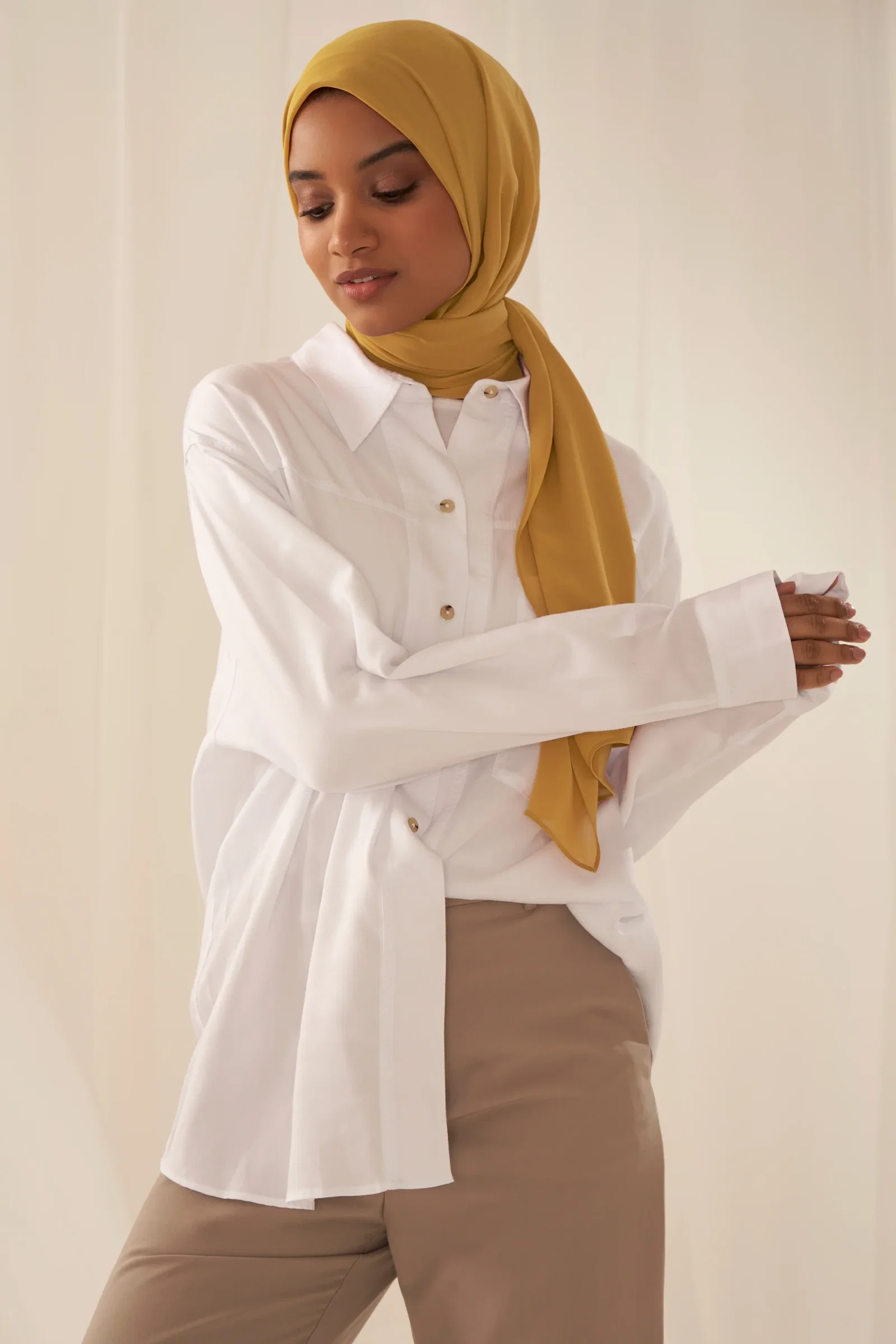 Image of Everyday Chiffon Hijab - Dark Honey