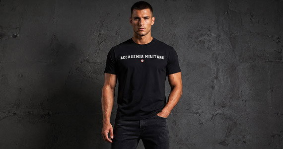 T-SHIRTS STYLE CASUAL