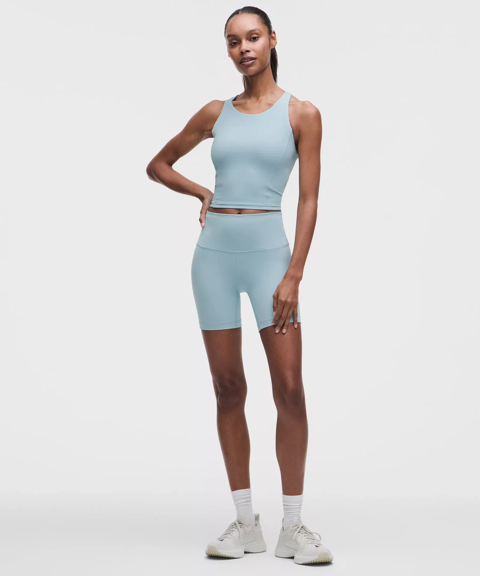 Wunder Train High-Rise Short 6inches