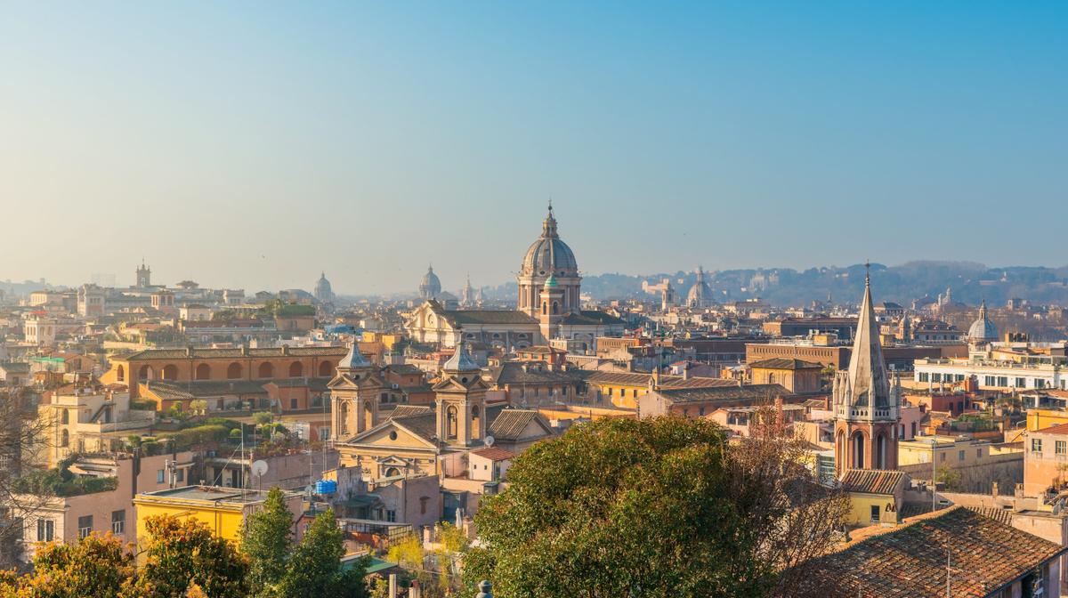 Polished Boutique Rome Retreat with Daily Breakfast & Nightly Aperol Spritz