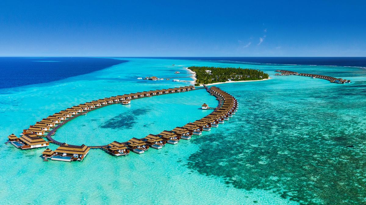 Maldives All-Inclusive Villas with A La Carte Dining, Free-Flow Drinks & Roundtrip Transfers