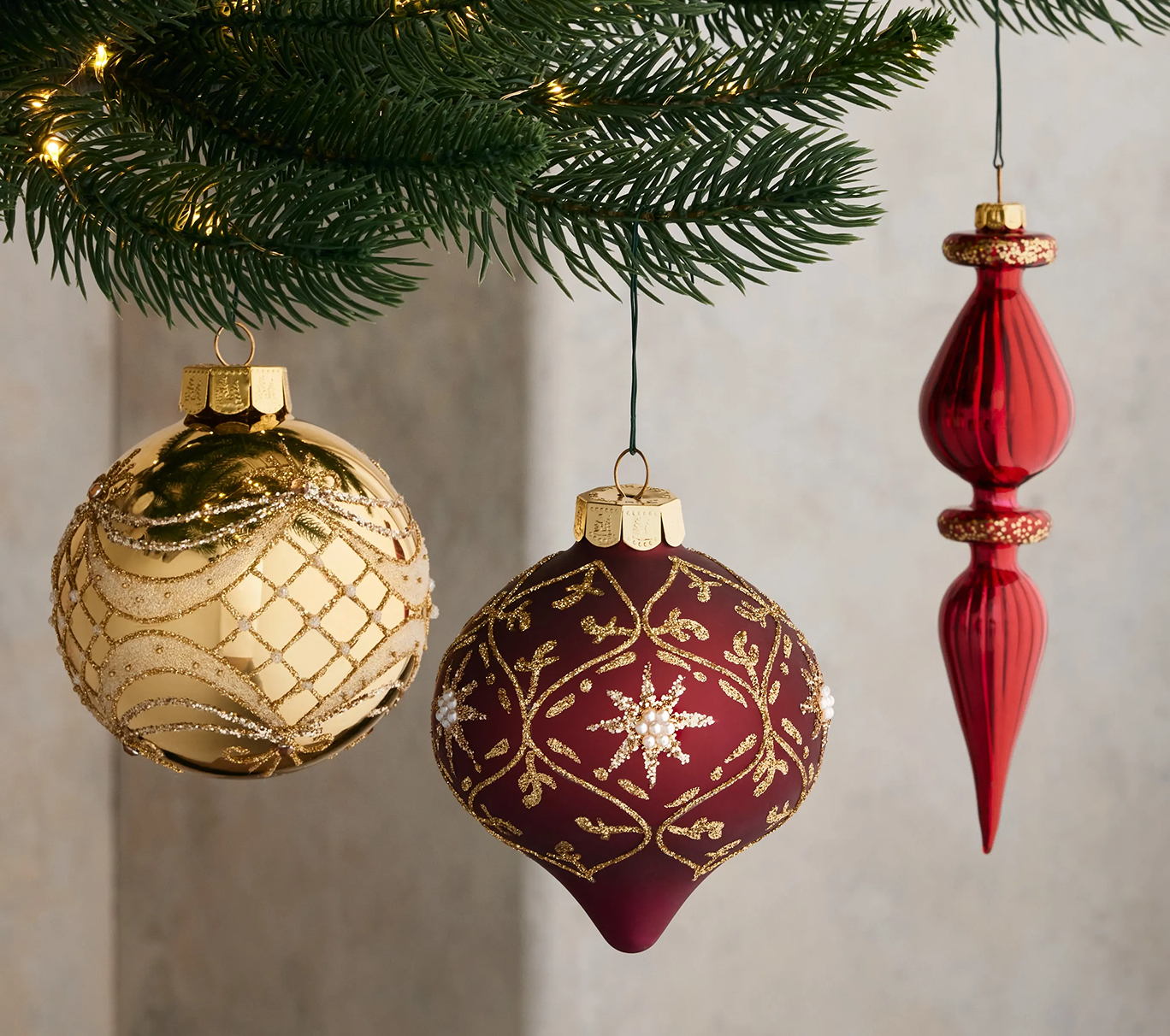 Burgundy Gilded Glory Main Christmas Ornament Set