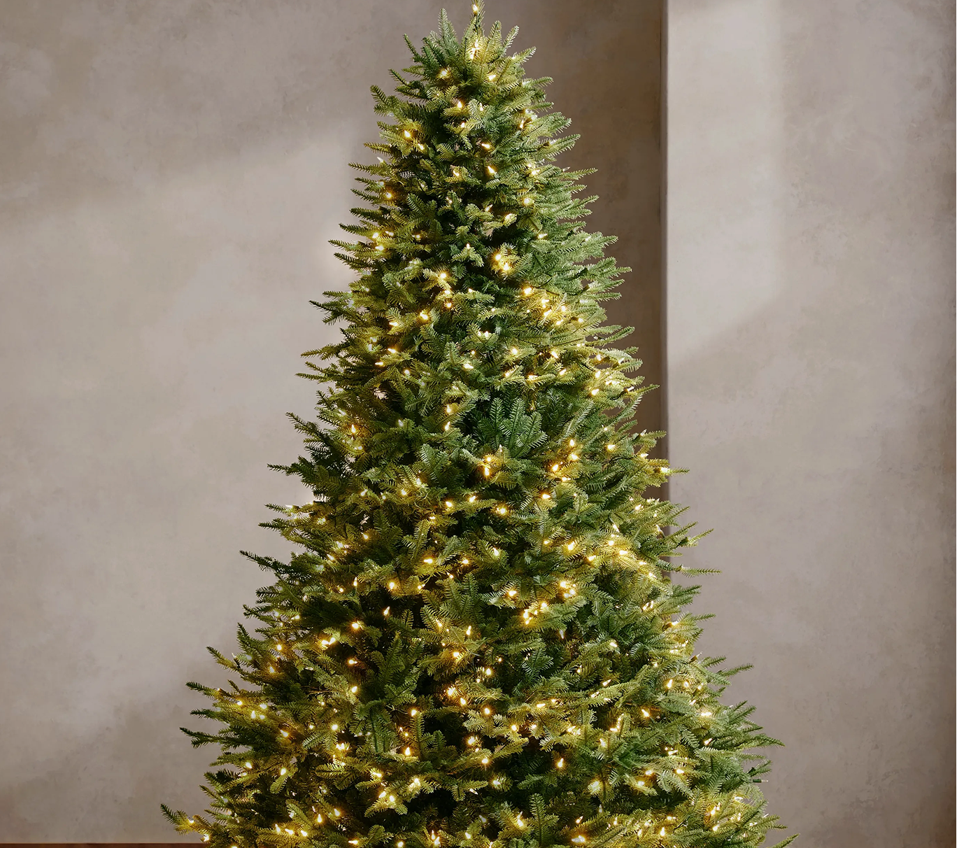 BH Balsam Fir Artificial Christmas Tree 
