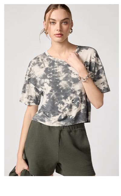 Shibori Breeze Cropped Boyfriend Tee