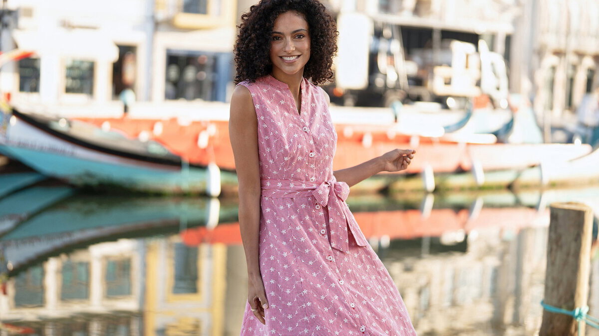 pink midi dress