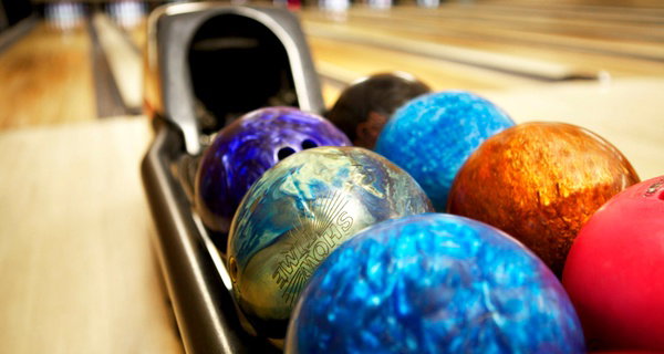 San Dee Lanes Bowling Deals (Up to 50% Off)