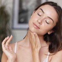 Want More Youthful Skin? This Vitamin Turns On Your Skin's Youth Genes