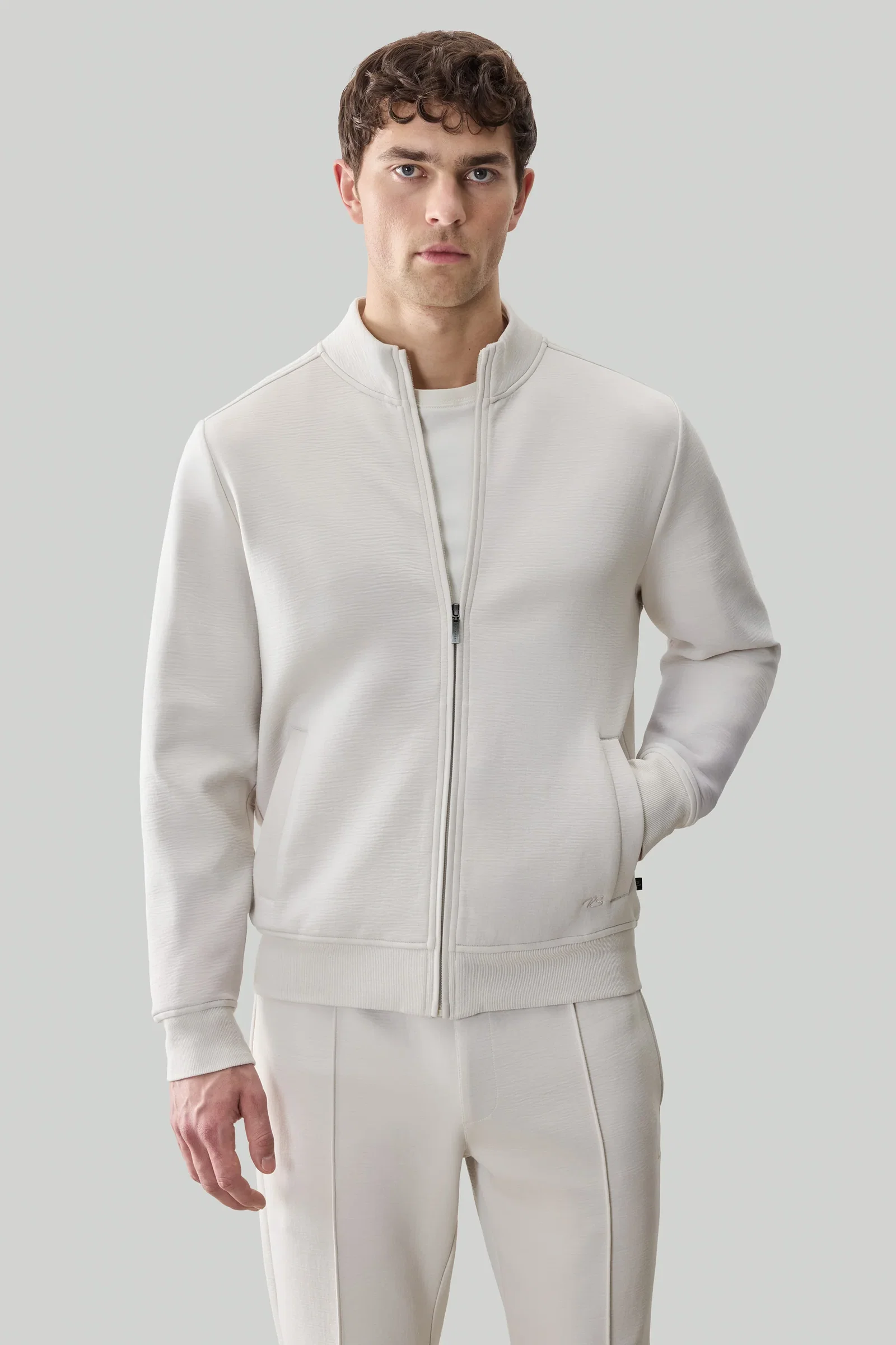 Kenji Full Zip in Swan