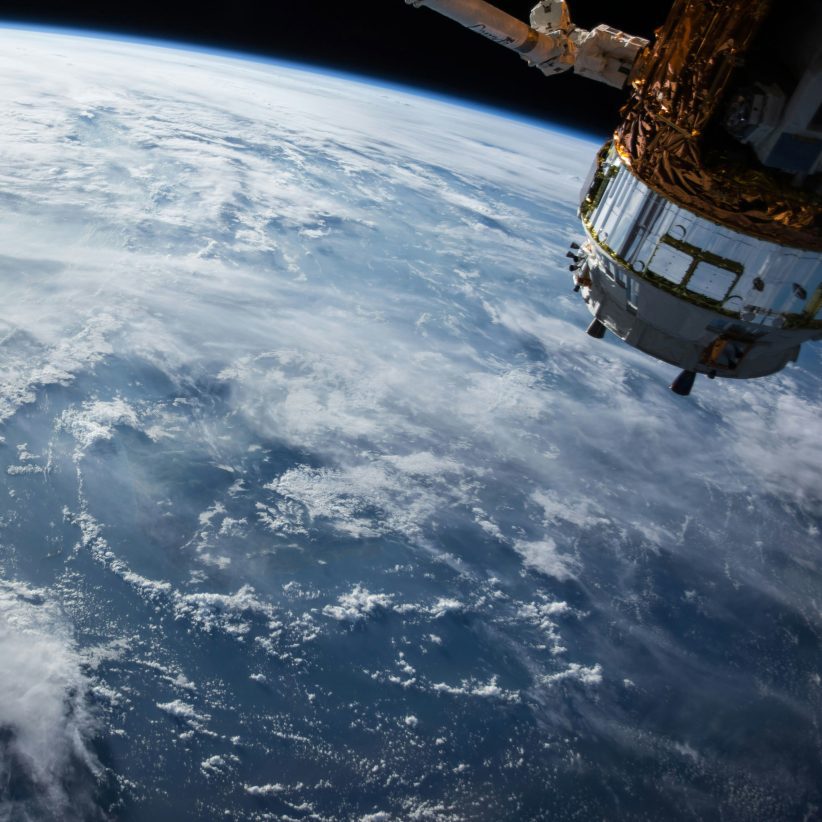US approves deployment of giant space mirror to illuminate Earth after dark