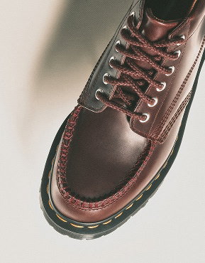 Lowell Chukka Moc Toe Leather Ankle Boots