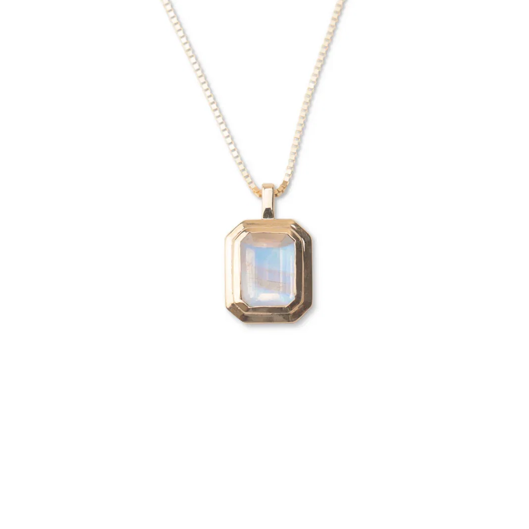 Image of 14k Moonstone Necklace