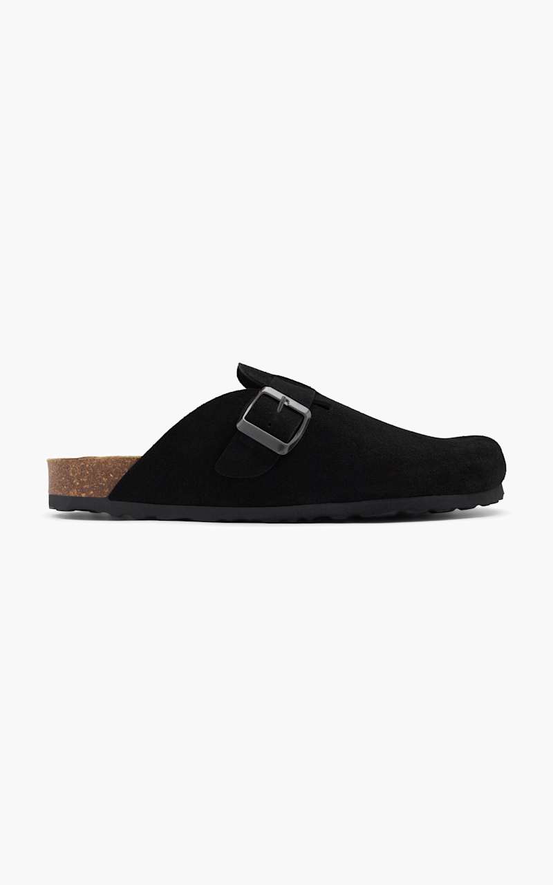 Zapatillas de casa cerradas