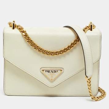 Triangle Logo Flap White Saffi
