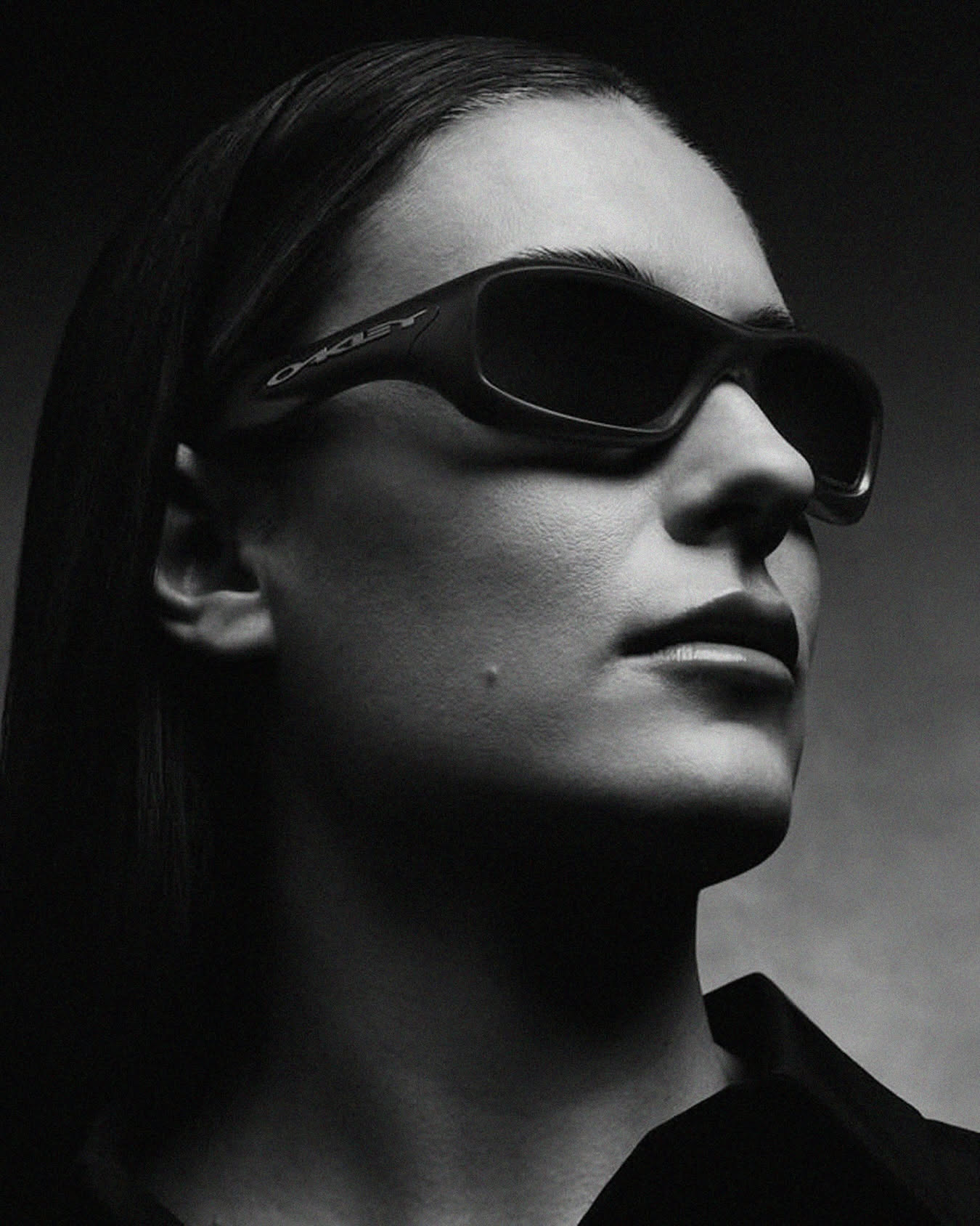 Neoforma.

Una nueva silueta de Oakley que mira al futuro sin perder su ADN deportivo. Líneas envolventes, montura ligera de O Matter™️ y lentes Prizm™️ para una visión mejorada en cualquier entorno. Diseño técnico pensado para el día a día.

Stay tuned!

#4elementos #oakley #neoforma #eyewear #newin