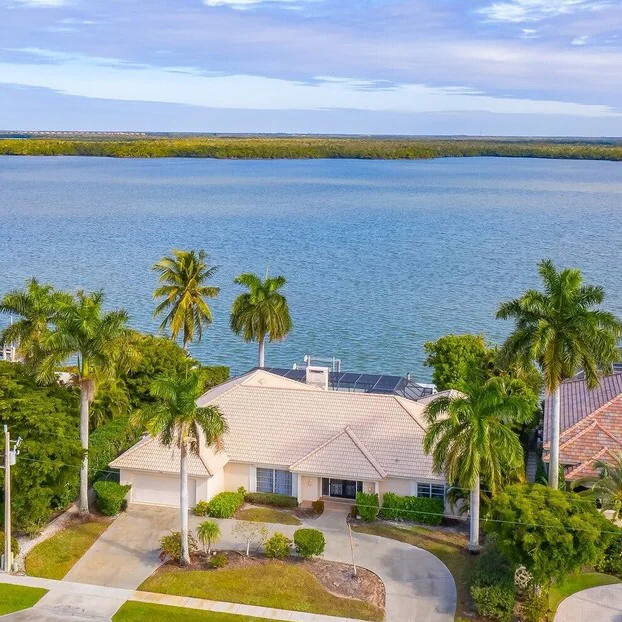Book a vacation home on Marco Island, Florida. 