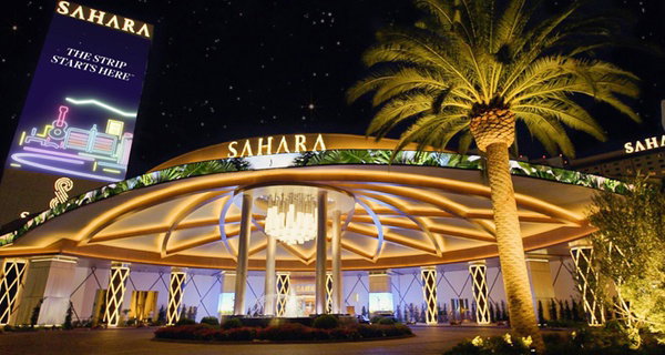 Member-Only Deal: Stay in the heart of Vegas w/ rooftop pool access