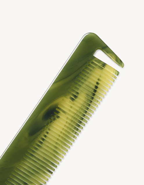 No. 5 Comb