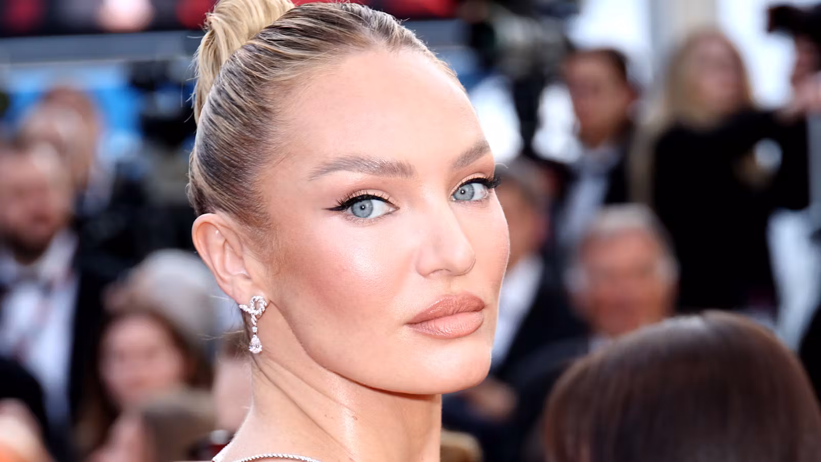 Candice Swanepoel Swears By This $60 Bra 