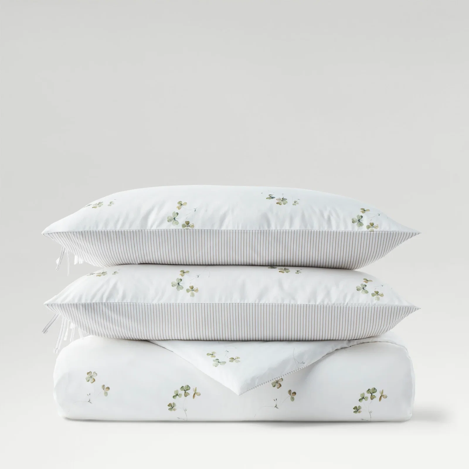 Image of Clover Duvet Cover Set