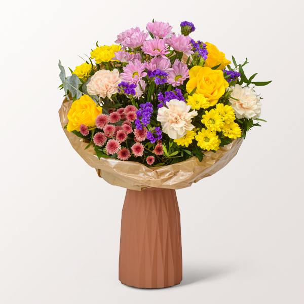 Verschicken Sie etwas Glück: Strauß Sommerglück mit 2 Gratis-Geschenken für 32,99 €