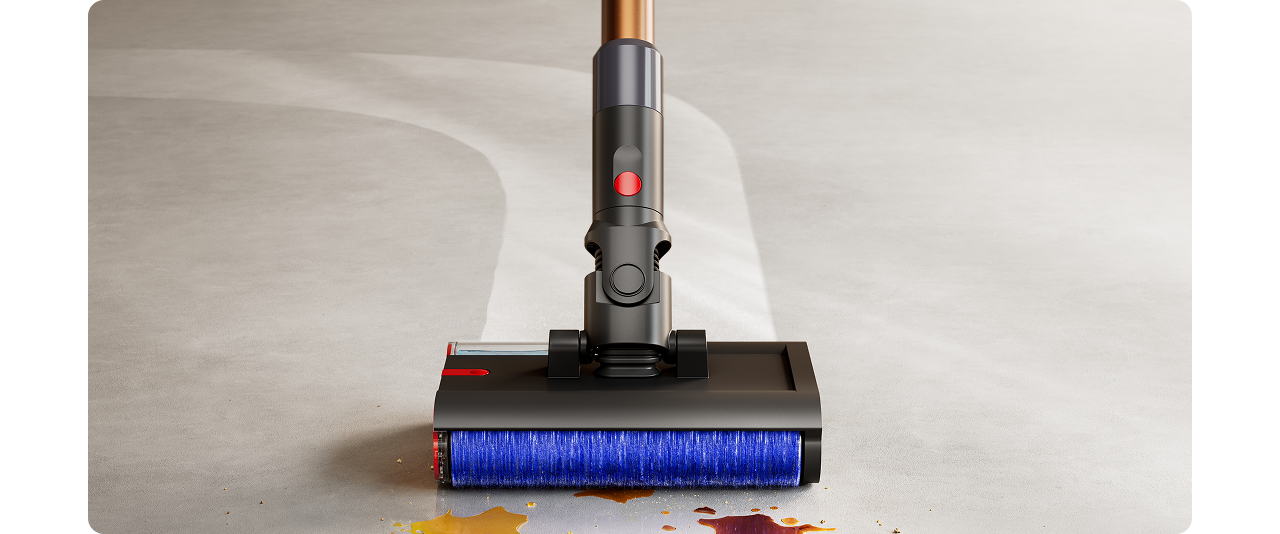 Dyson PencilWash cleaner cleans without leaving streaks
