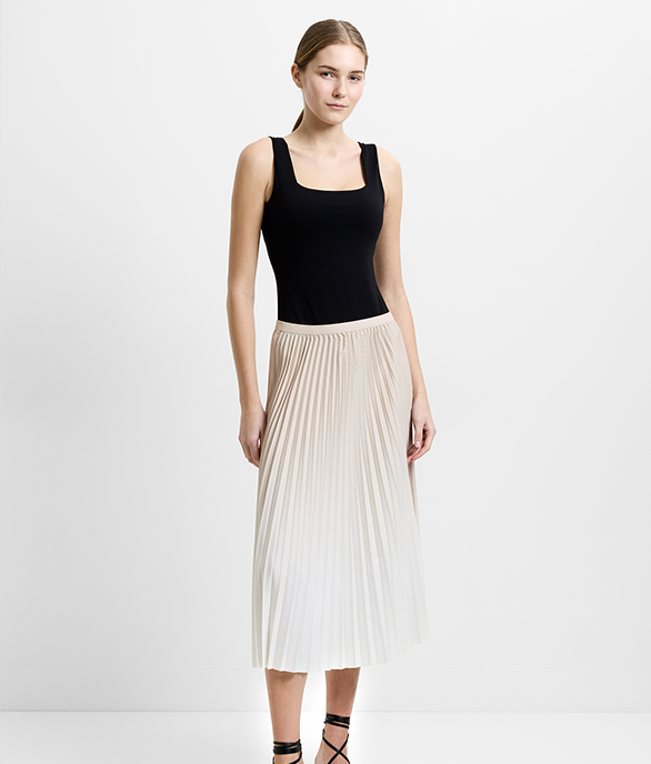 Cadie Crepe Light Ombre Pleated Midi Skirt