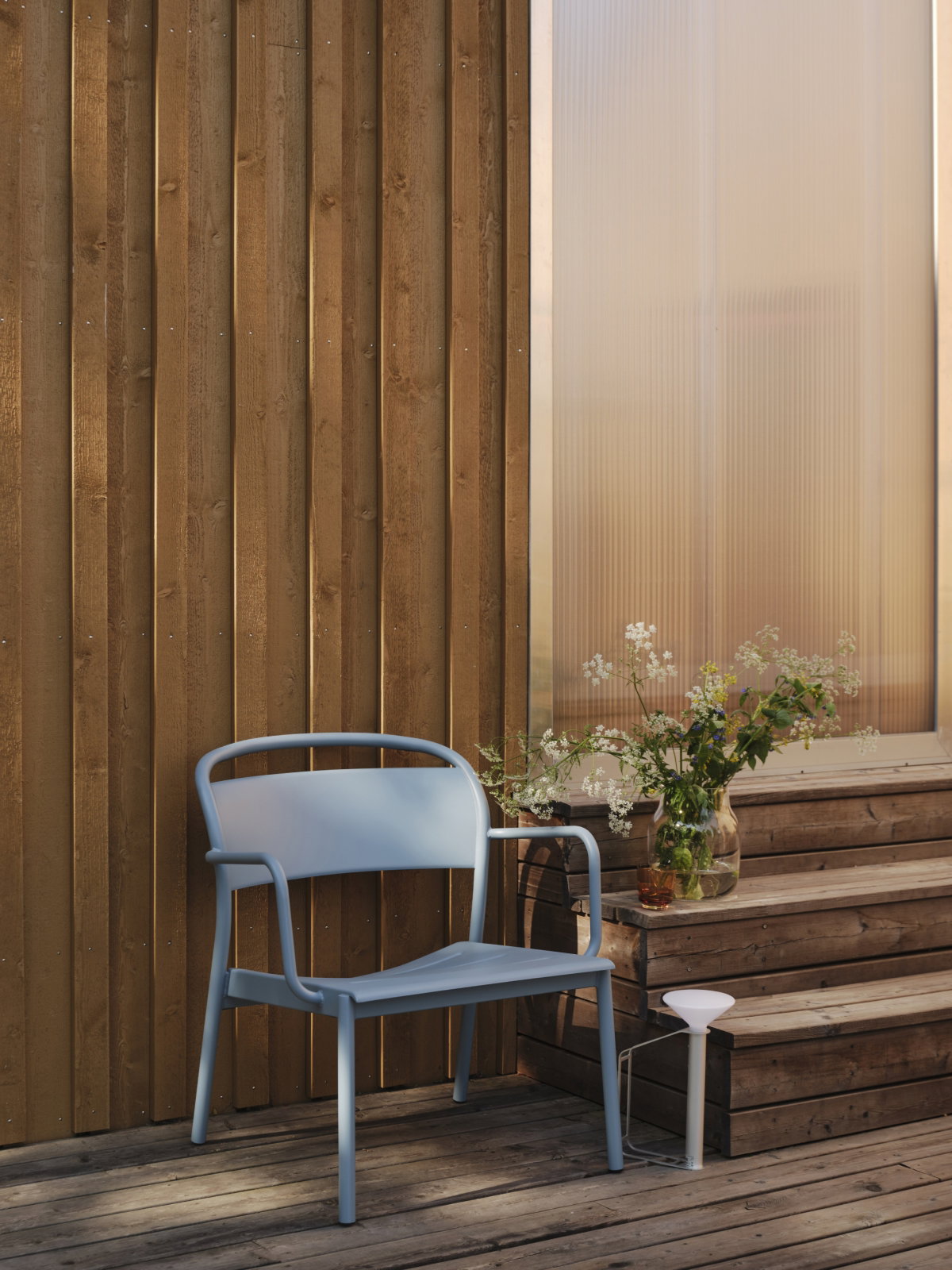 Saldi di fine stagione: Muuto Sedia Linear Steel con braccioli