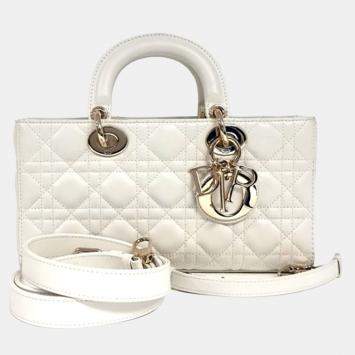 Christian  Lady D-Joy Medium W