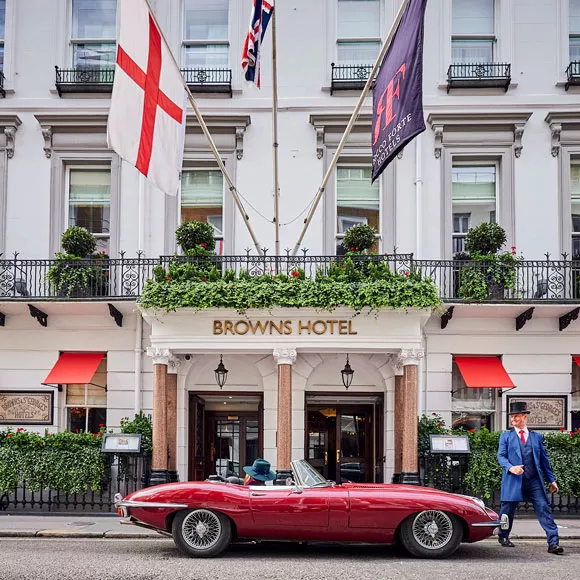 Exterior of Brown’s Hotel in London, linking to BA High Life site.