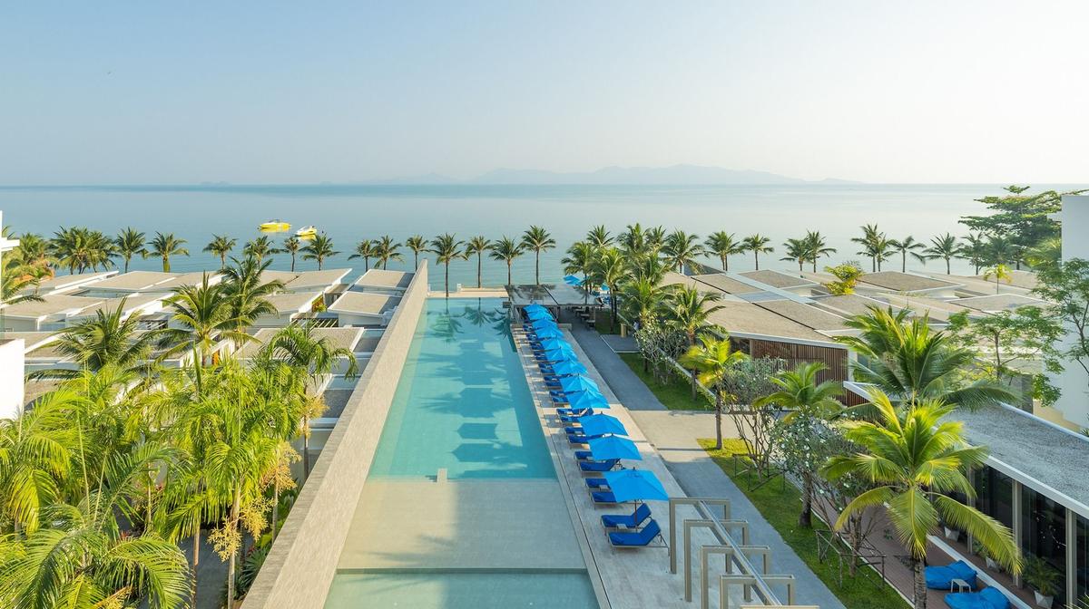 Koh Samui Adults-Only Beachfront Bliss with Daily Breakfast, Dinner & Free-Flow Cocktail Hour