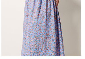 YOURS – Kleid in Blau mit Blümchenmuster und Raglanärmeln