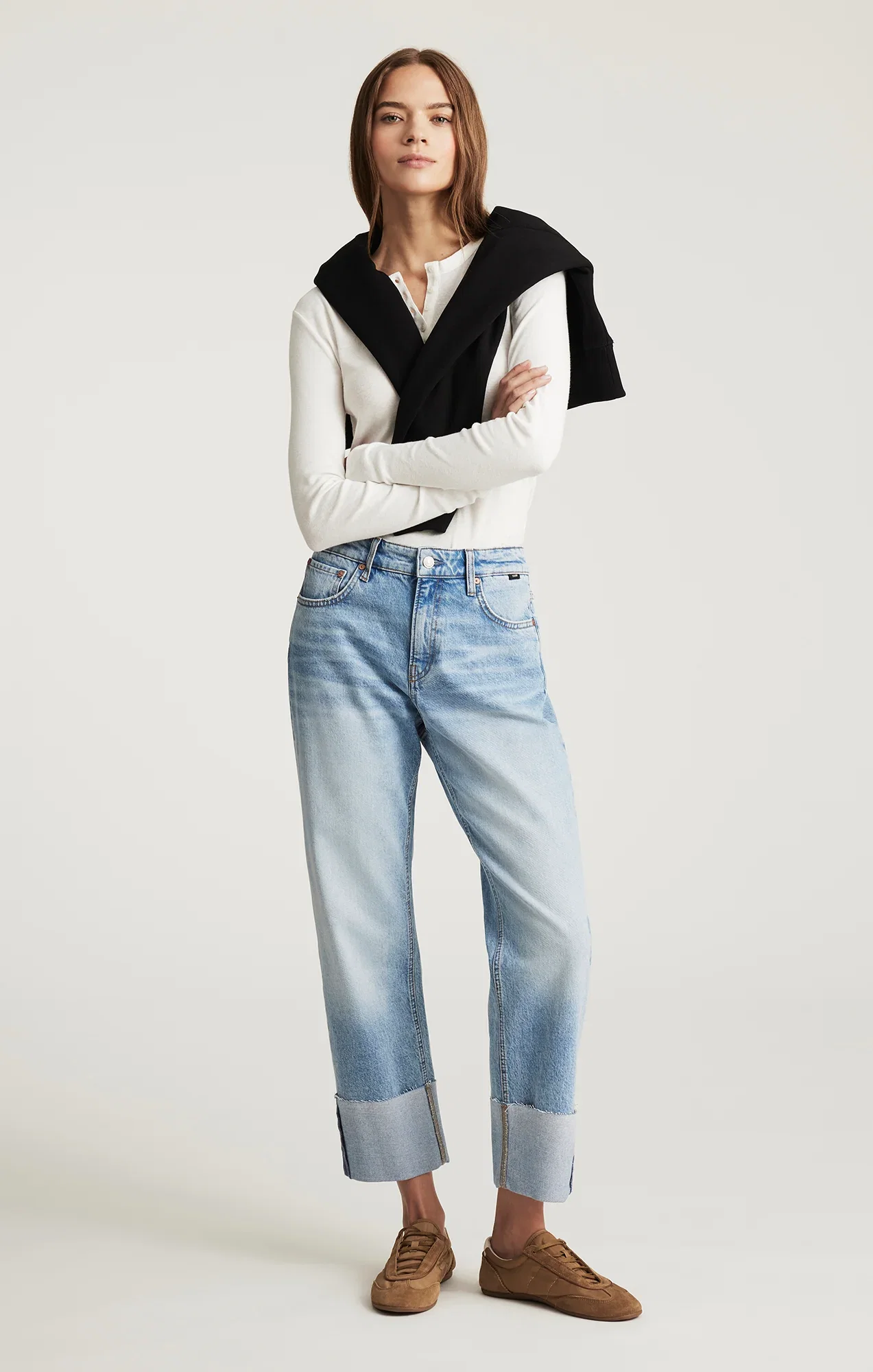 Image of SAVANNAH CUFFED STRAIGHT LEG IN LIGHT BRUSHED CLASSIC BLUE