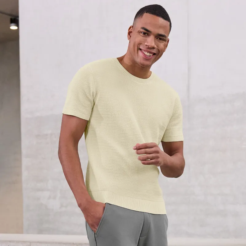 Herren-T-Shirt im Strick-Design