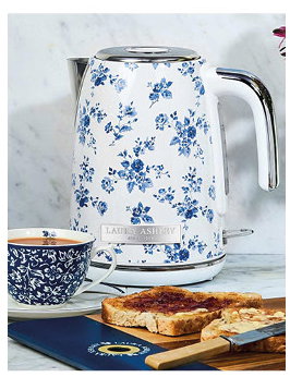 laura-ashley-jug-kettle