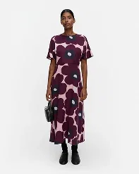  Heleä Unikko Dress