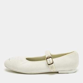 CC Size 40 White Fabric Mary-J